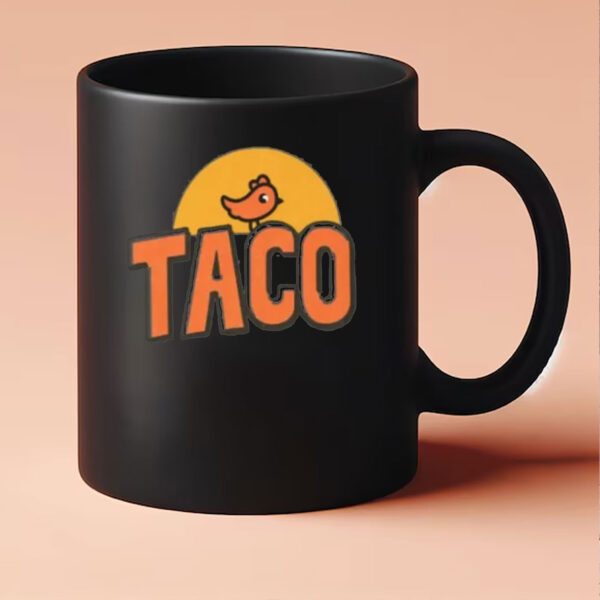 Trump Always Chickens Out Mug